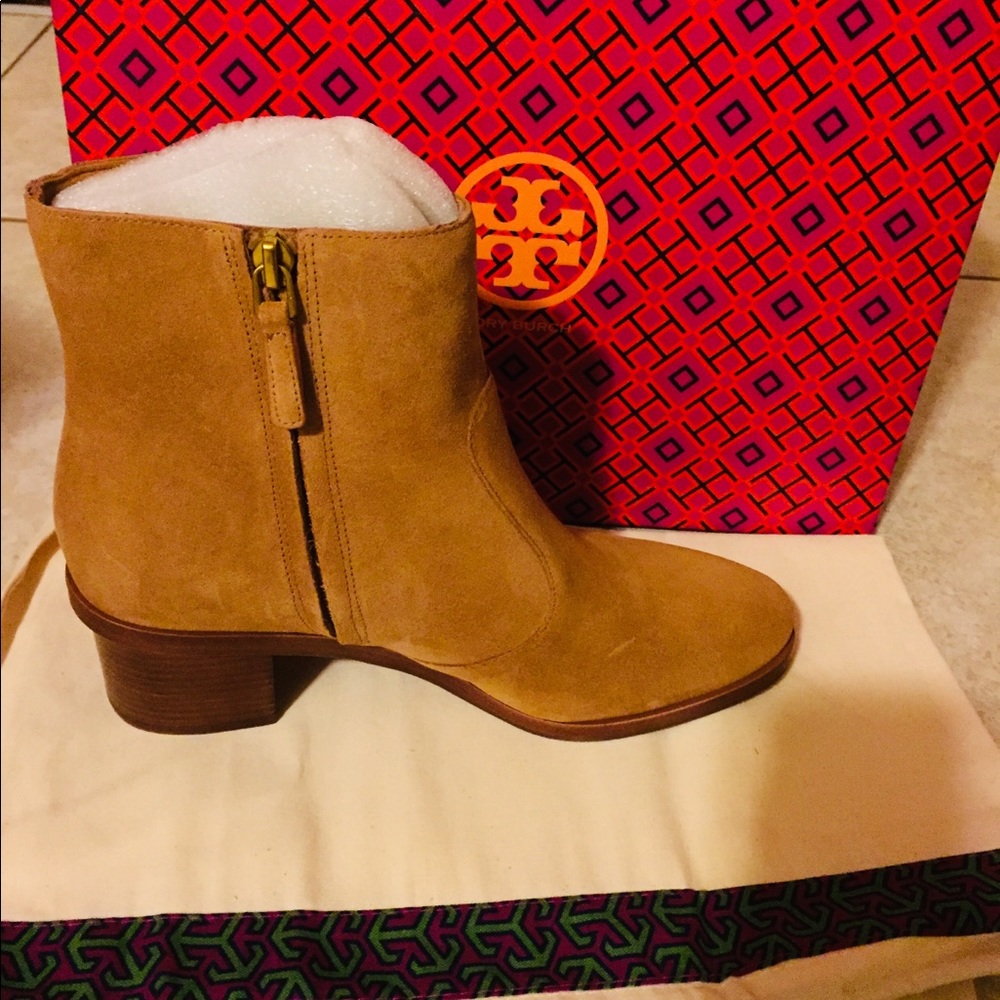 Tory Burch Marsden Suede Booties Tan Size 7.5 New - Picture 2 of 6